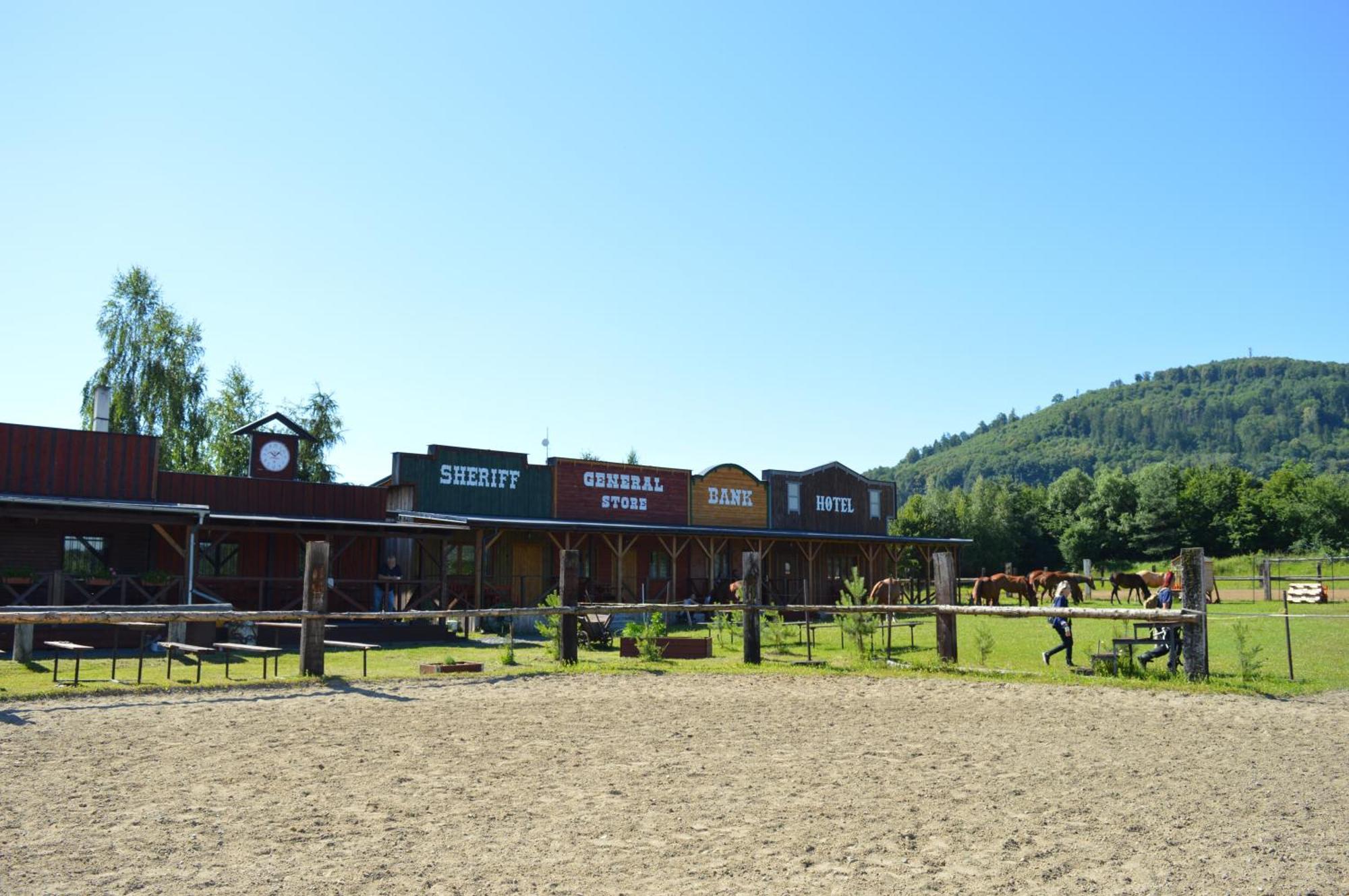 Bubla City Ranch Kopřivnice Exterior foto